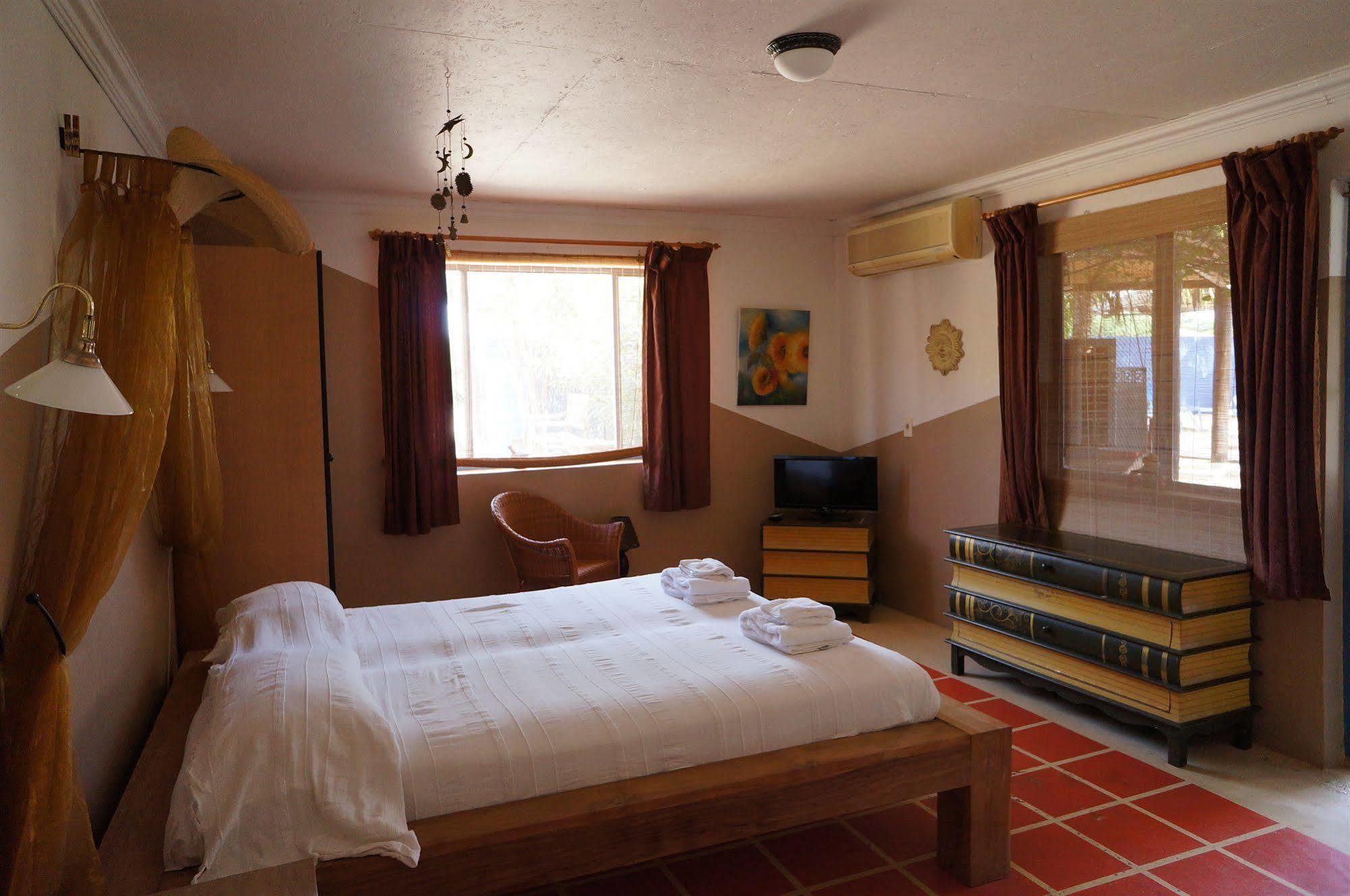 Caribbean Chillout Apartments Кралендижк Екстериор снимка